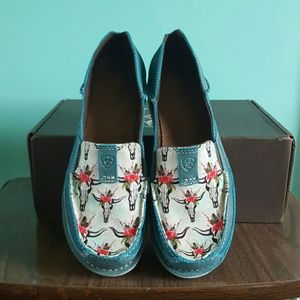 Ariat Turquoise Cruisers